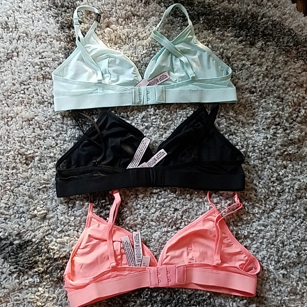 NWT Lot Of Victoria's Secret Bralettes - Picture 3 of 8